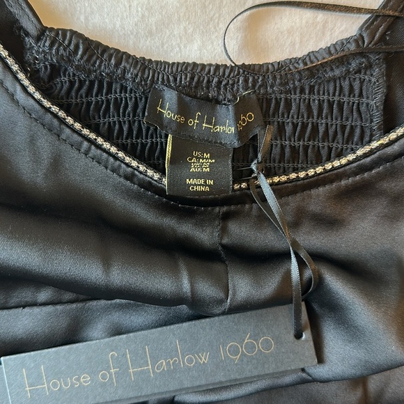 NWT House of Harlow 1960 Black Rhinestone detail Crop Top Size M - Picture 8 of 15